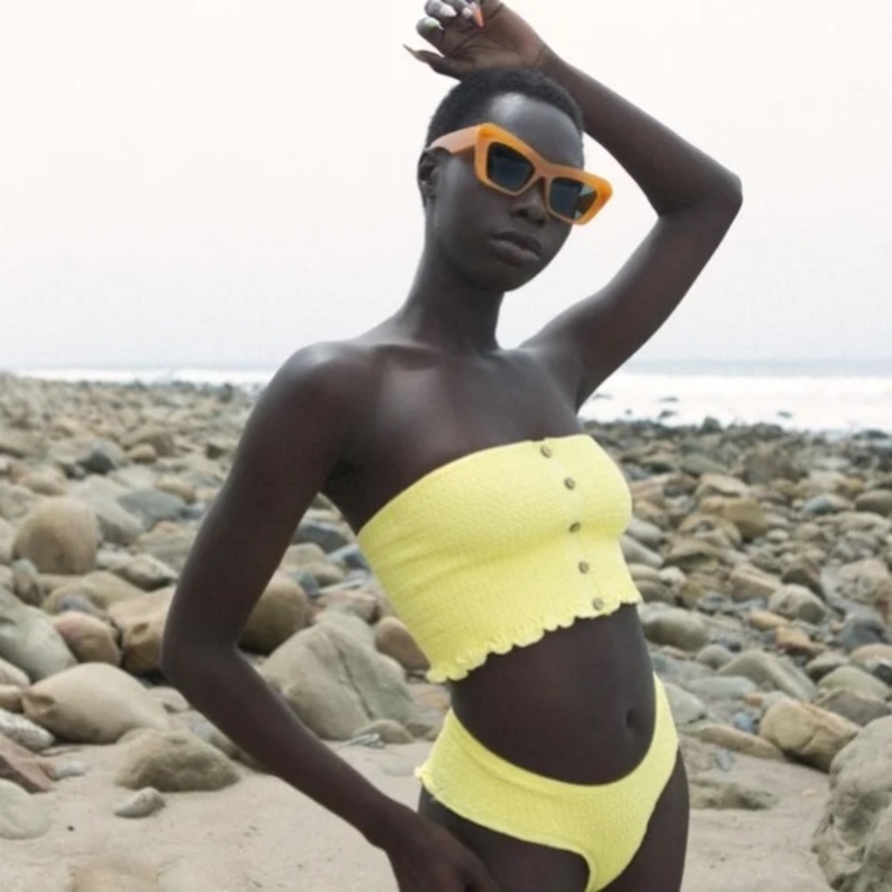 NWOT Urban Outfitters Swim Uo Out From Under Buttercup Ruffle Bikini